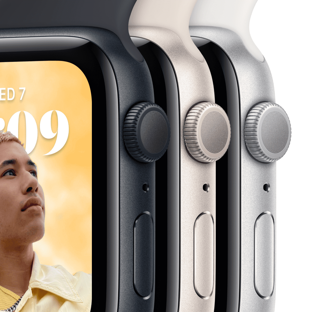 Apple Watch SE (2022) 44mm Корпус «серебро» спортивный ремешок белый картинка 7