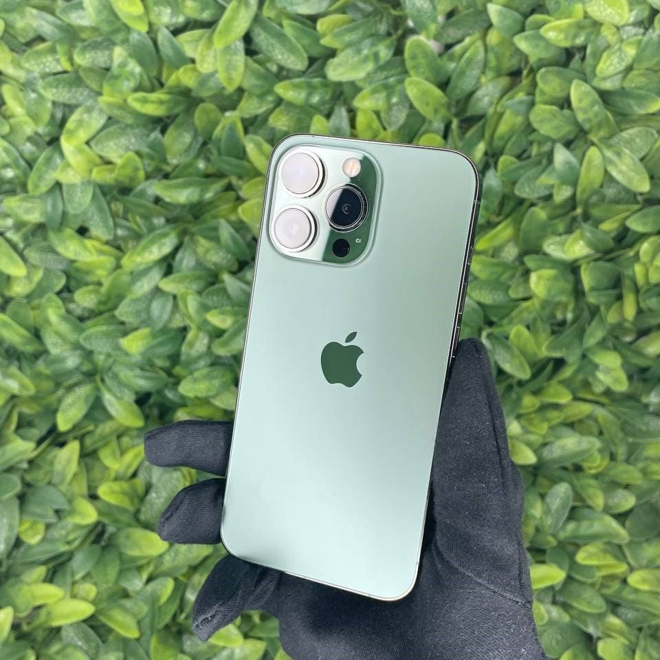 iPhone 13 Pro Max 256Gb Зеленый б/у картинка 1