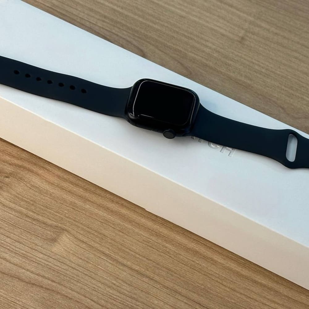 Apple Watch SE (2022) 40mm Midnight картинка 2