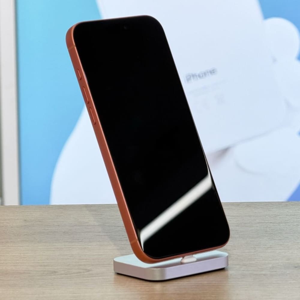 iPhone 17 Pro Max 256Gb Cosmic Orange картинка 3