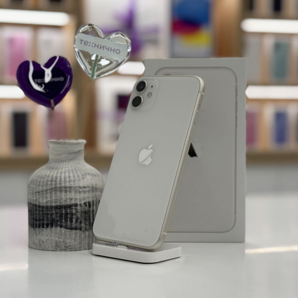 iPhone 11 64GB Белый б/у картинка 1
