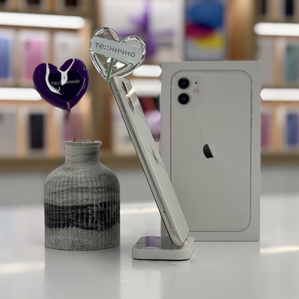 iPhone 11 64GB Белый б/у картинка 2