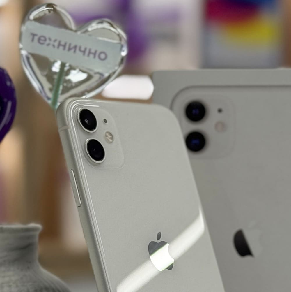 iPhone 11 64GB Белый б/у картинка 5