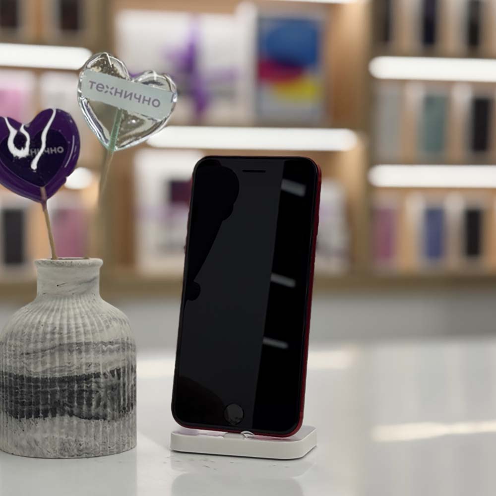 iPhone SE (2020) 128Gb Красный б/у картинка 4
