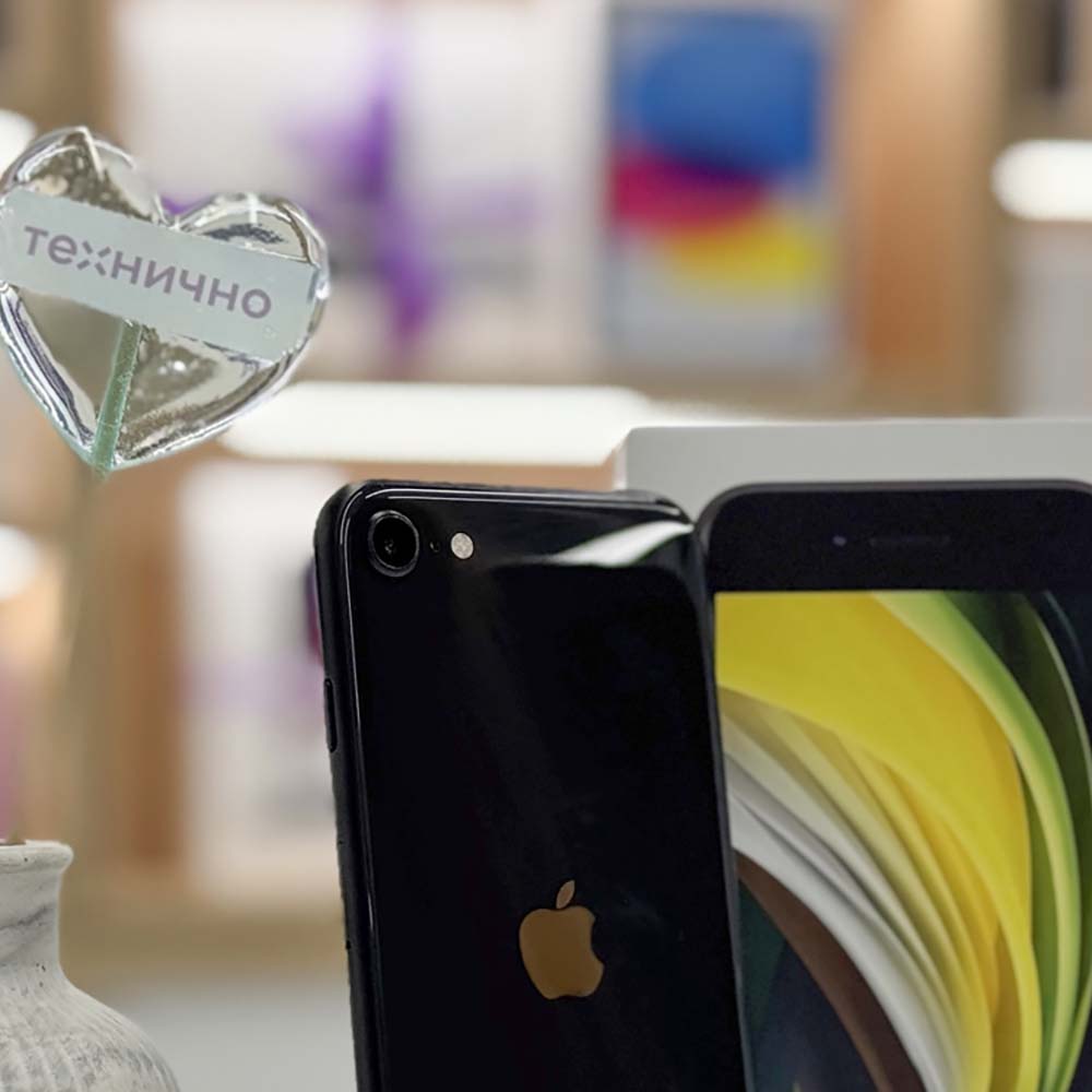 iPhone SE (2020) 64Gb Черный б/у картинка 5