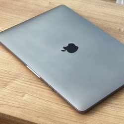 MacBook Pro 2019 13'' A2159 Intel i5, SSD 256Gb, RAM 8Gb Space Gray