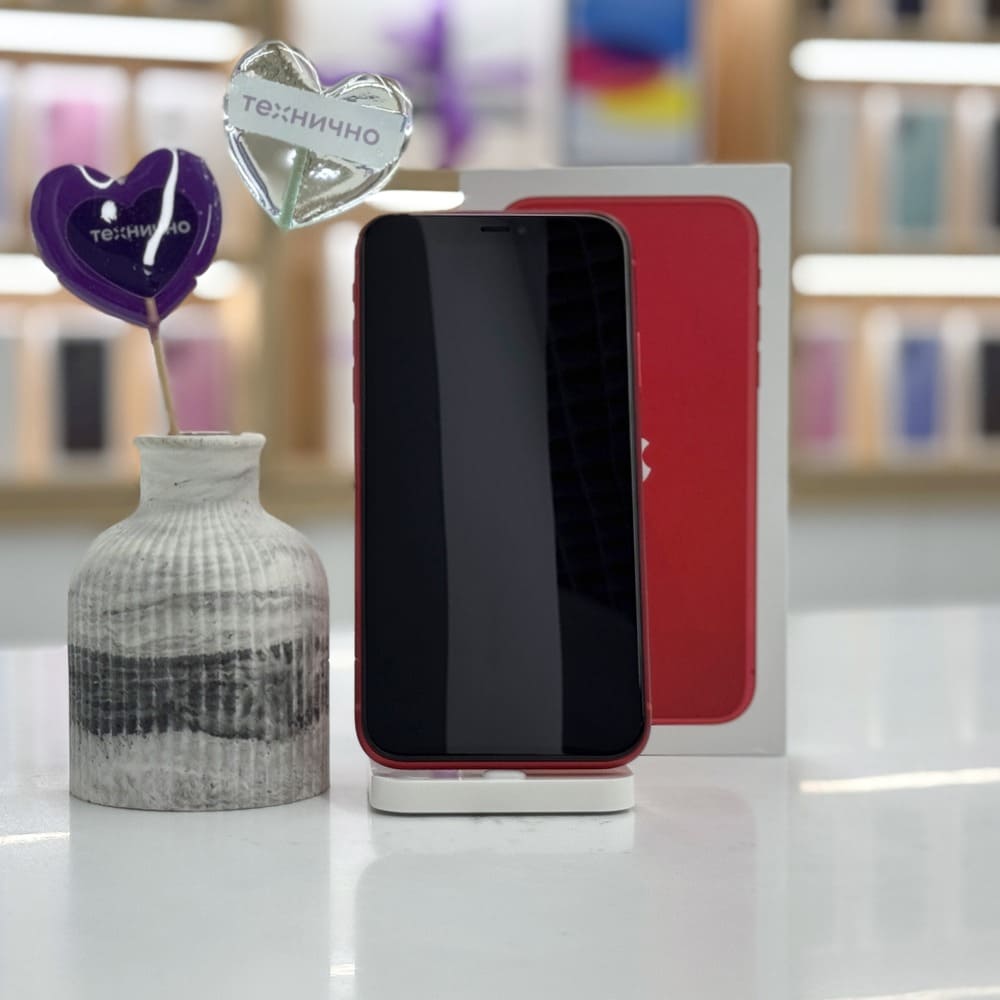 iPhone 11 64GB Красный б/у картинка 4