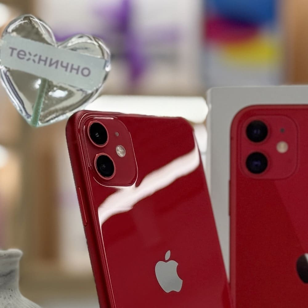 iPhone 11 64GB Красный б/у картинка 5