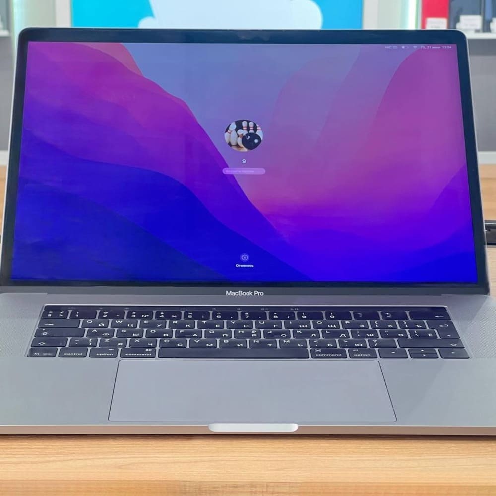 Apple MacBook Pro 15'' Touch Bar A1707 Space Gray картинка 2