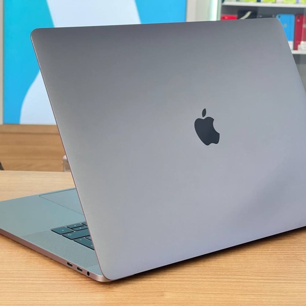 Apple MacBook Pro 15'' Touch Bar A1707 Space Gray картинка 1