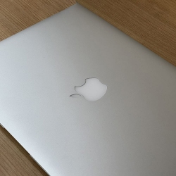 Apple MacBook Air 13 2017 A1466 Silver