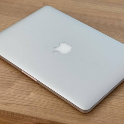 MacBook Pro 13 2015 A1502 Space Gray