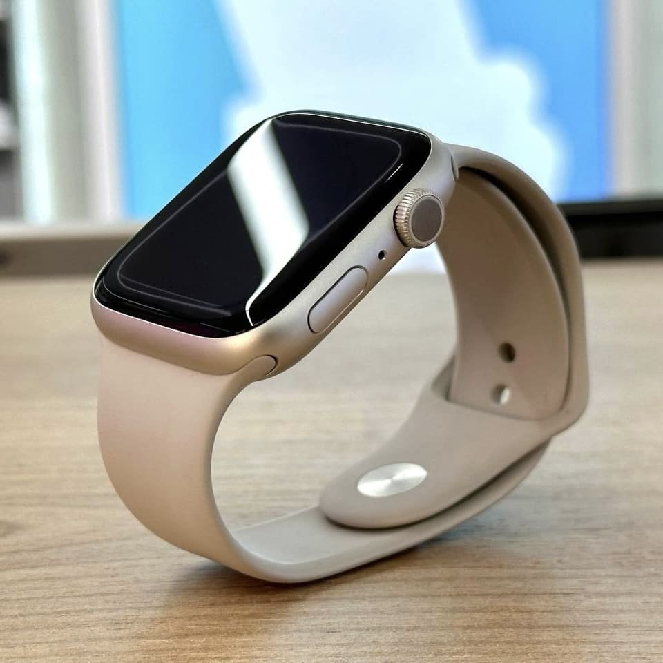 Apple Watch Series 9 45mm Starlight Aluminum Case Starlight Sport Band (M/L) картинка 1