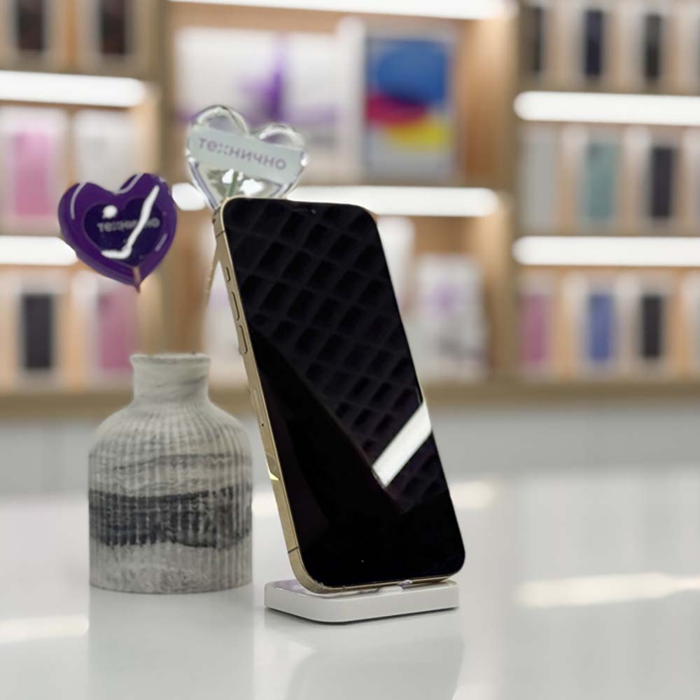 iPhone 12 Pro Max 256Gb Золотой б/у картинка 4