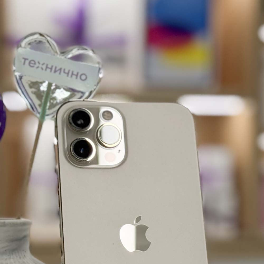 iPhone 12 Pro Max 256Gb Золотой б/у картинка 5