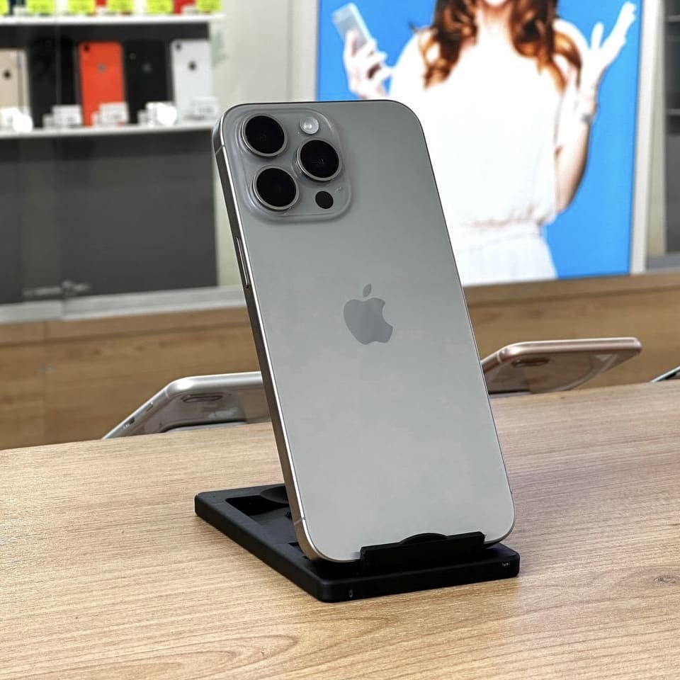 Apple iPhone 15 Pro Max 256Gb Natural Titanium картинка 2