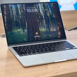 MacBook Air 2022 M2 13.6