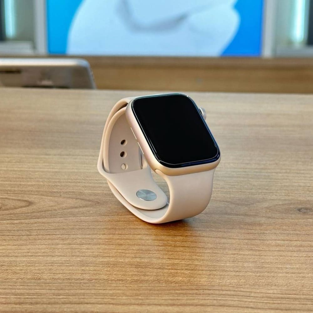 Apple Watch SE (2022) 40mm картинка 1