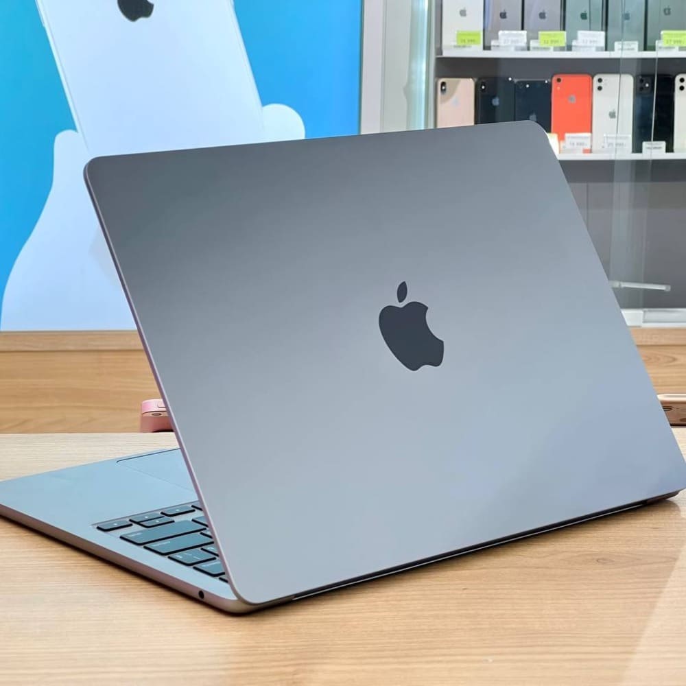 Macbook Air 13' M3 A3113 Space Gray  – RAM 8Gb, SSD 256b, M3 картинка 4