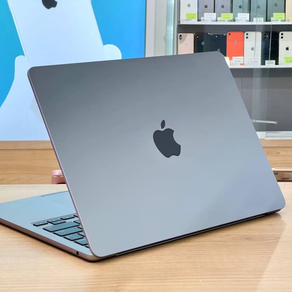 MacBook Air 2022 M2 15.3