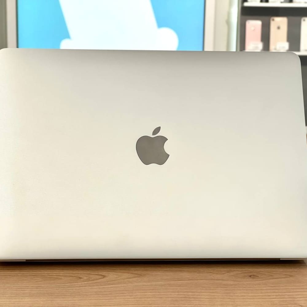 MacBook Air M1 13