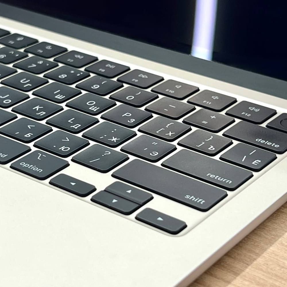 MacBook Air M1 13