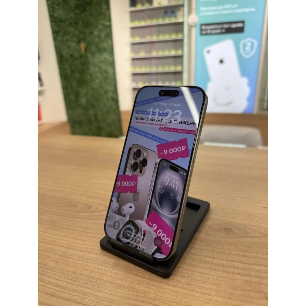 Apple iPhone 16 Pro 256Gb Natural Titanium картинка 3