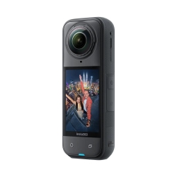 Insta 360 ×5