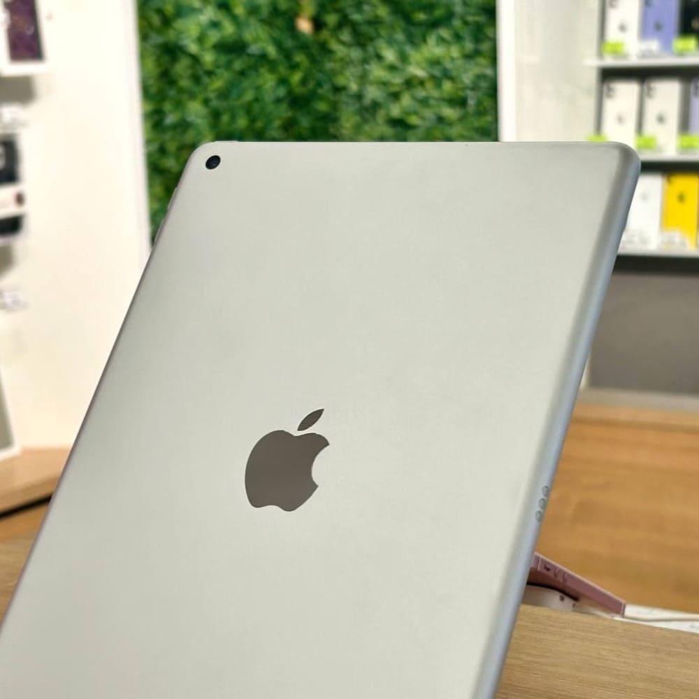 iPad 8 32Gb Silver Wi-Fi картинка 6