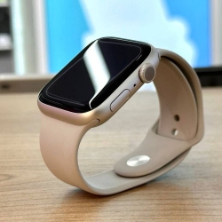 Apple Watch Series 7 41mm Starlight