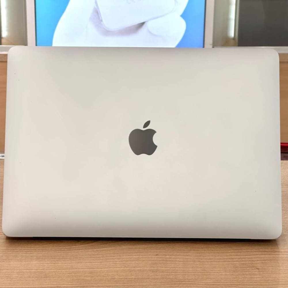 MacBook Pro 2020 M1 13 A2338 Silver — SSD 512Gb, M1, RAM 8Gb картинка 4