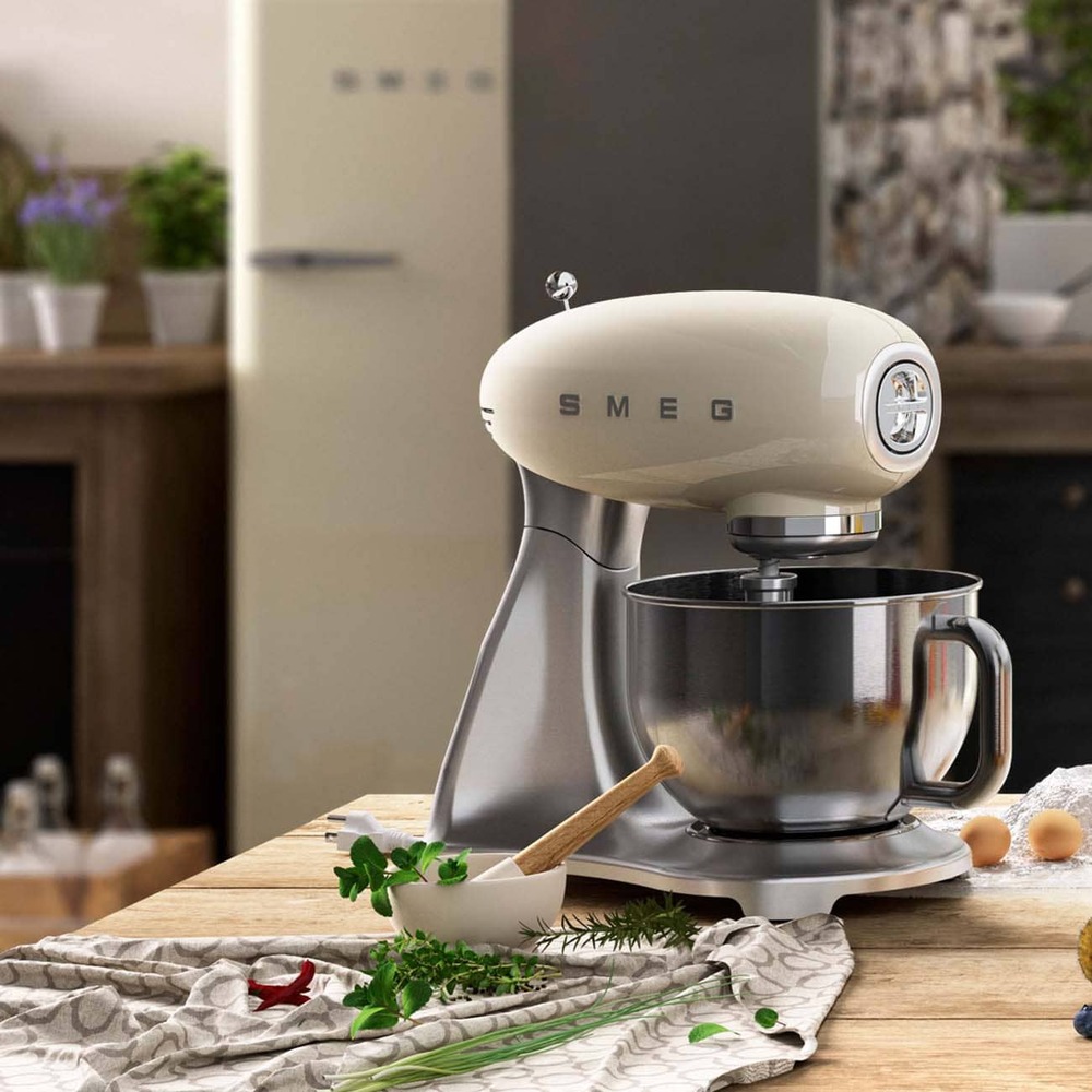 Планетарный миксер Smeg SMF03CREU Кремовый картинка 12