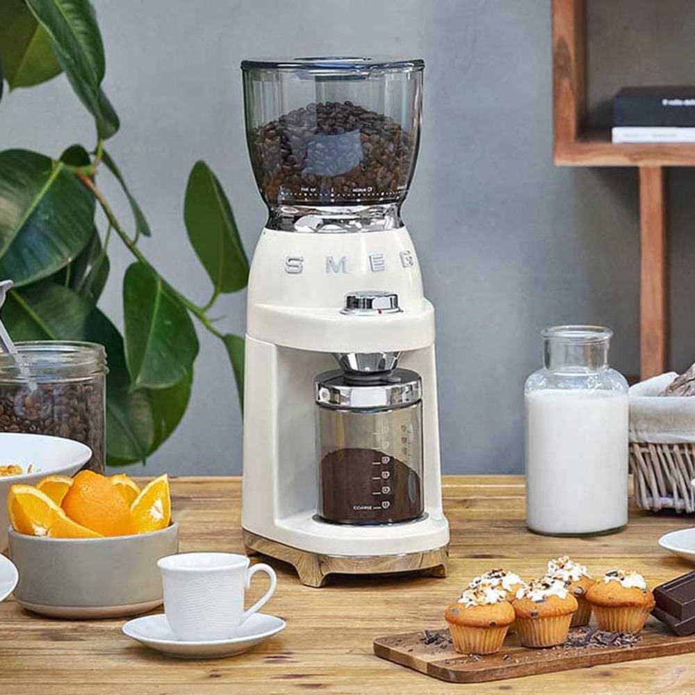 Кофемолка Smeg CGF11WHEU Белый картинка 9