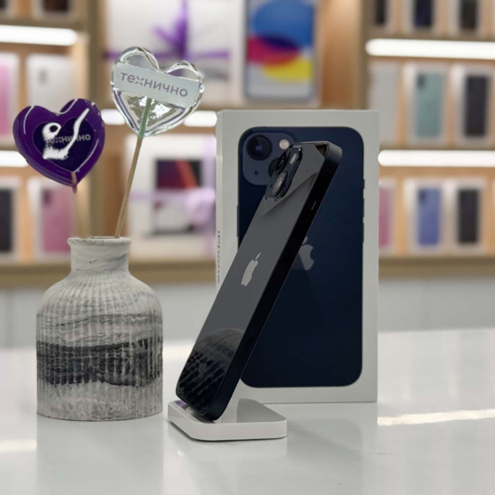 iPhone 13 256Gb Темная ночь картинка 3