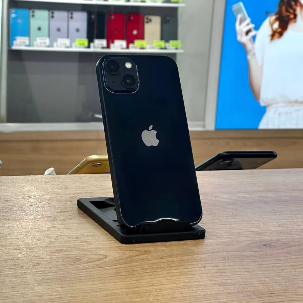 iPhone 13 256Gb Midnight картинка 1