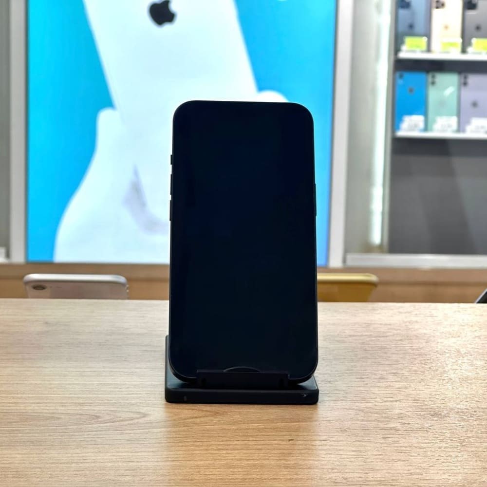 iPhone 13 256Gb Midnight картинка 4