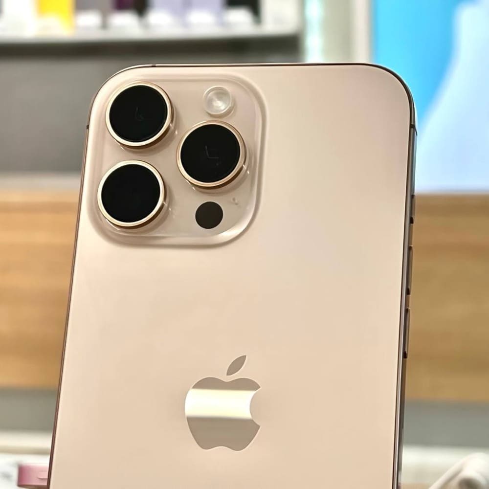 iPhone 16 Pro Max 256Gb Desert Titanium картинка 2