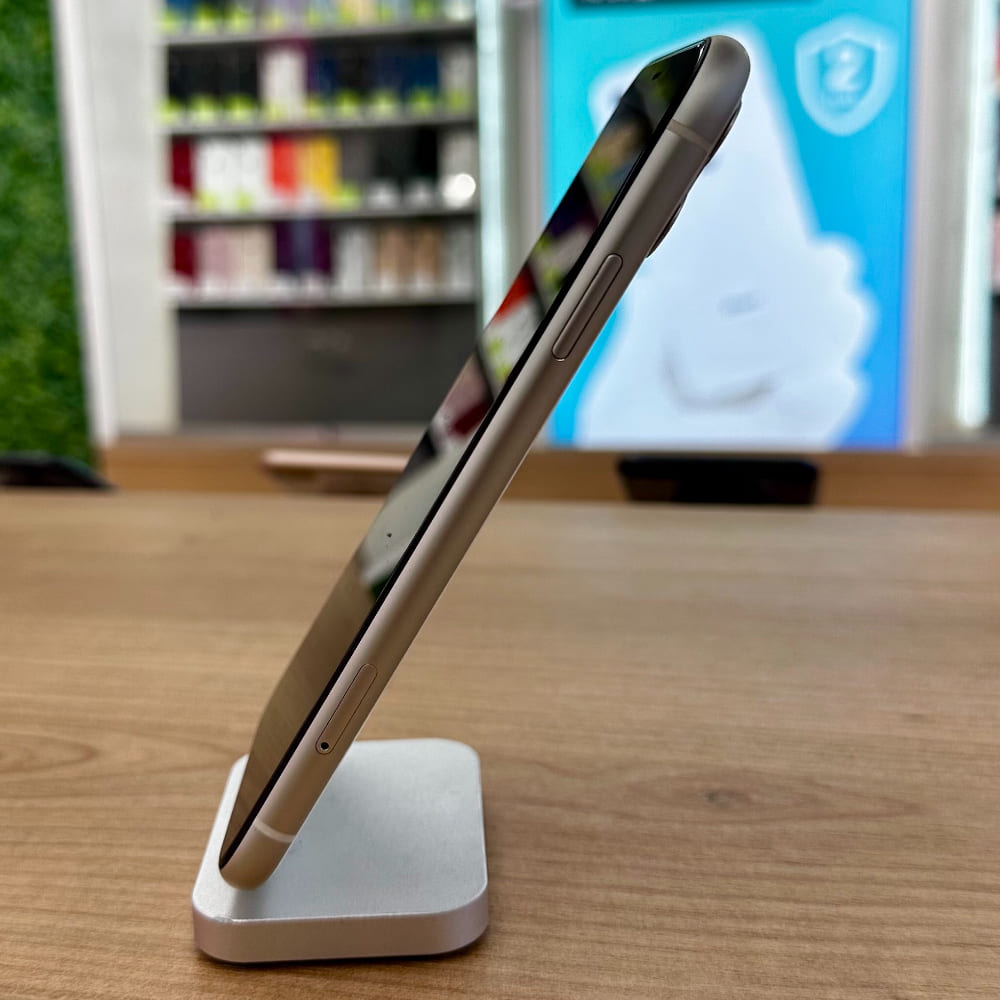 Apple iPhone 11 64Gb White картинка 3