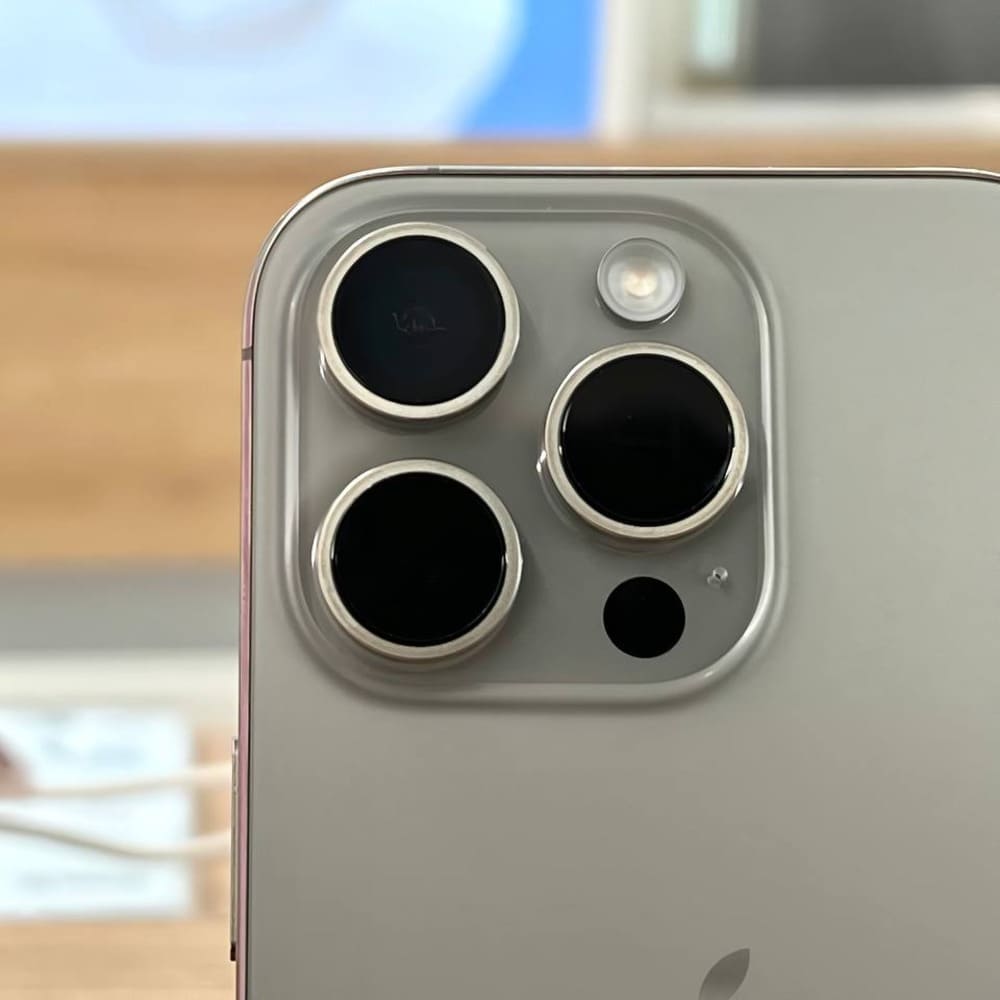 iPhone 16 Pro 128GB Natural Titanium картинка 5