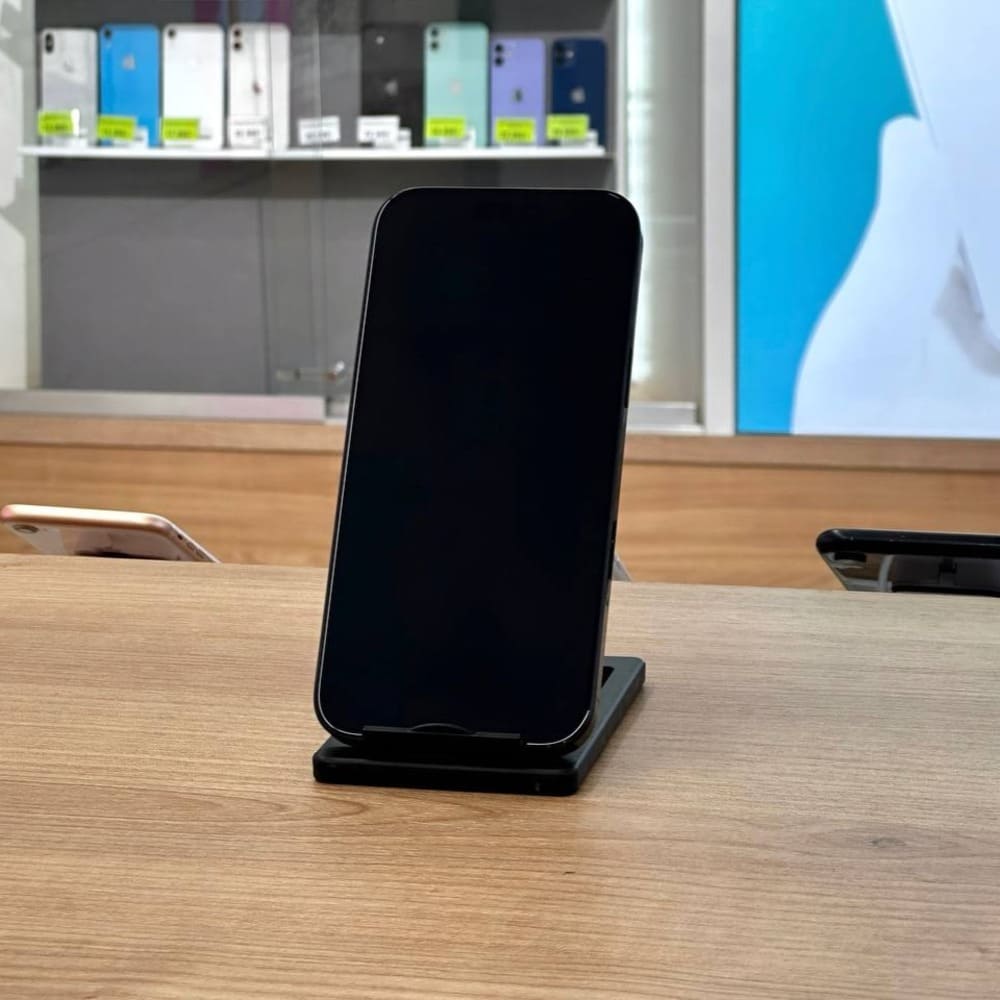 iPhone 16 Pro 256GB Black Titanium картинка 3