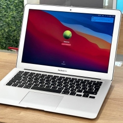 MacBook Air 13
