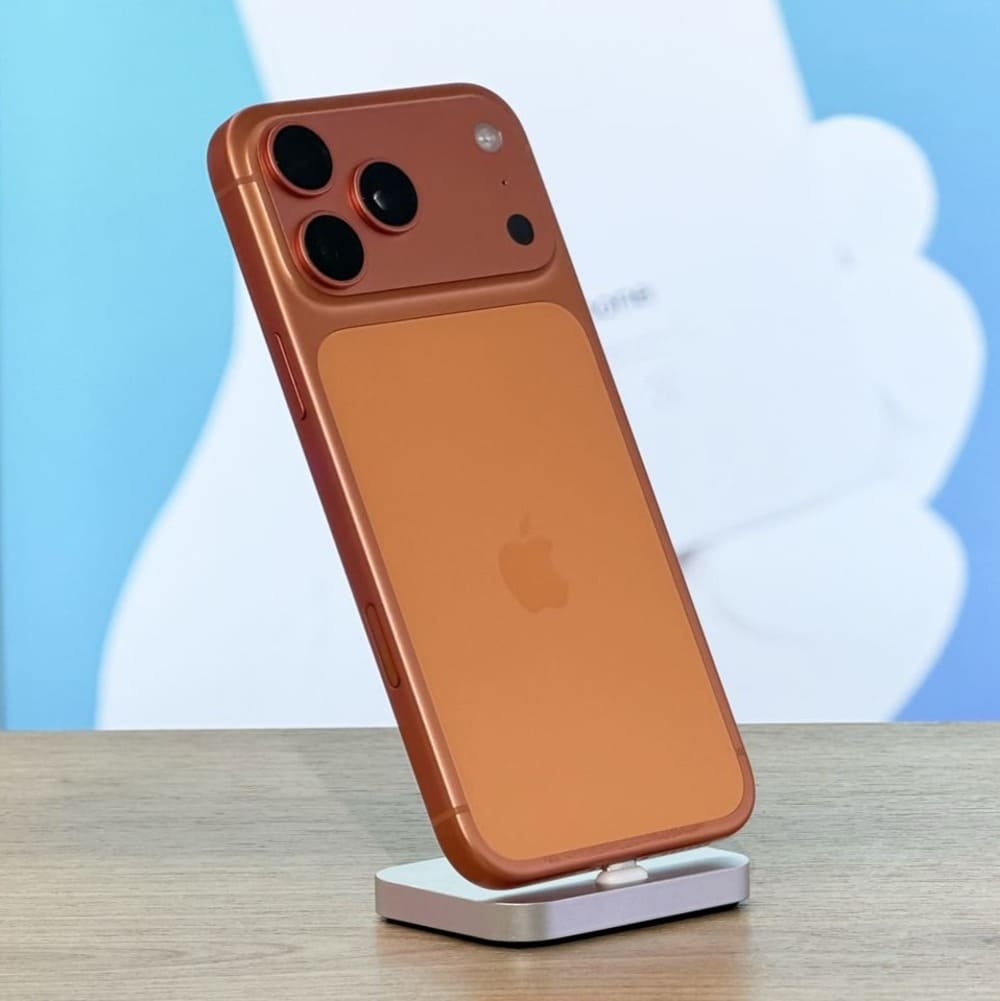 iPhone 17 Pro 256Gb 2-ESIM Cosmic Orange картинка 1