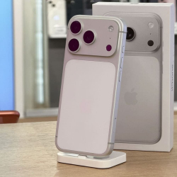 iPhone 17 Pro 256Gb Silver (Новый, витринный образец)