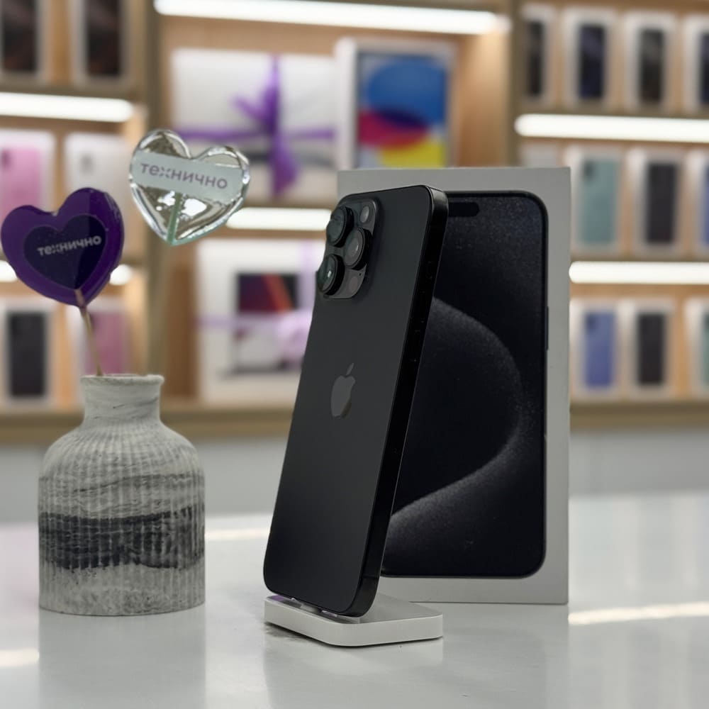 iPhone 16 Pro Max 512Gb Black Titanium (Новый, витринный образец) картинка 3