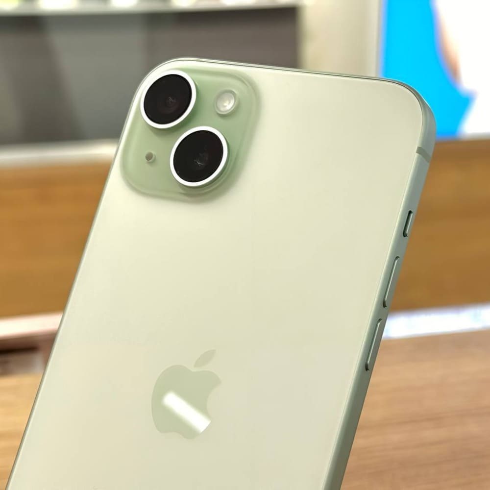 iPhone 15 128Gb Зеленый картинка 4