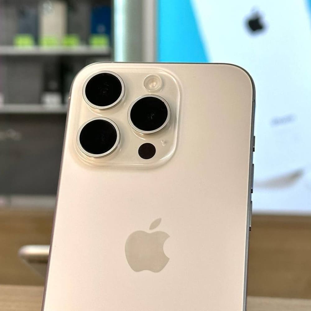 iPhone 15 Pro 128Gb Белый Титан картинка 2