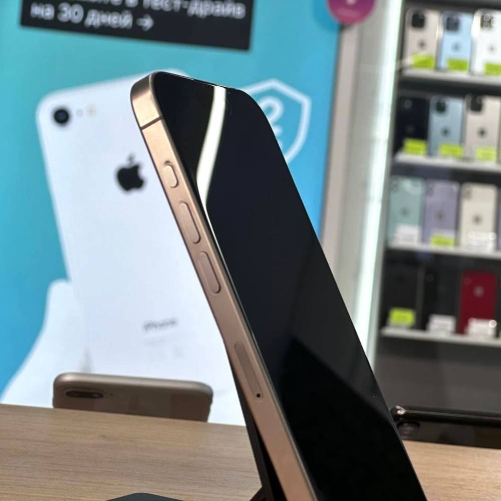 iPhone 15 Pro 256Gb Натуральный Титан картинка 2