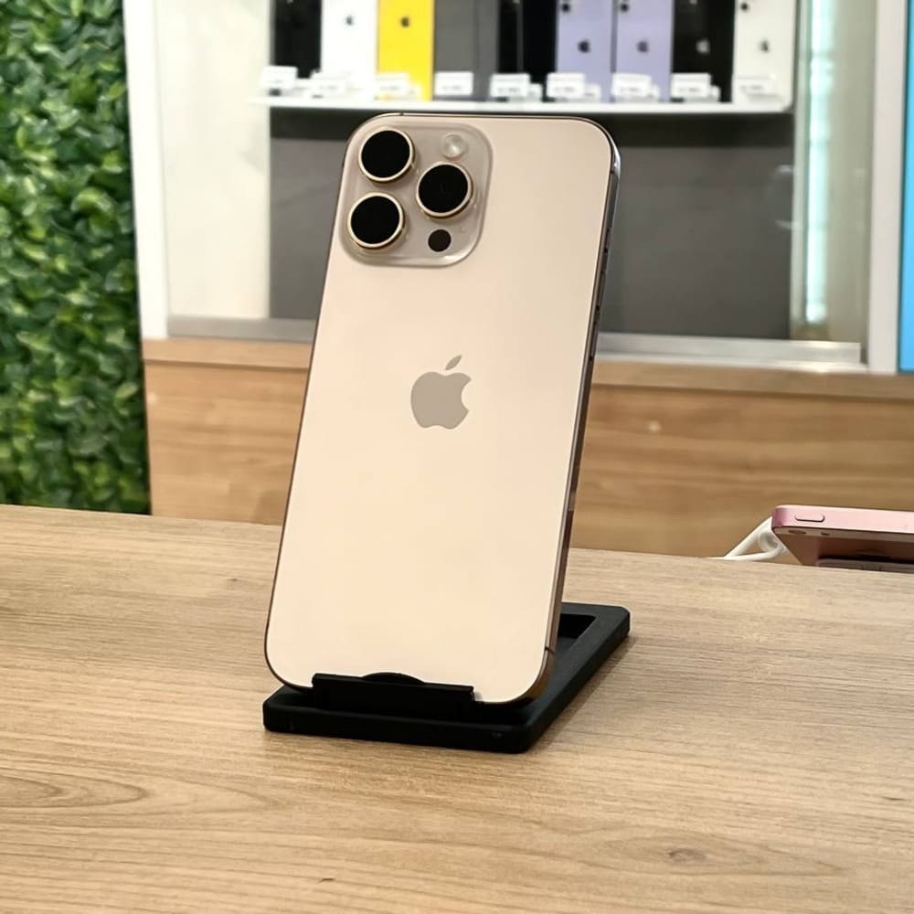 iPhone 16 Pro 256Gb Desert Titanium картинка 2