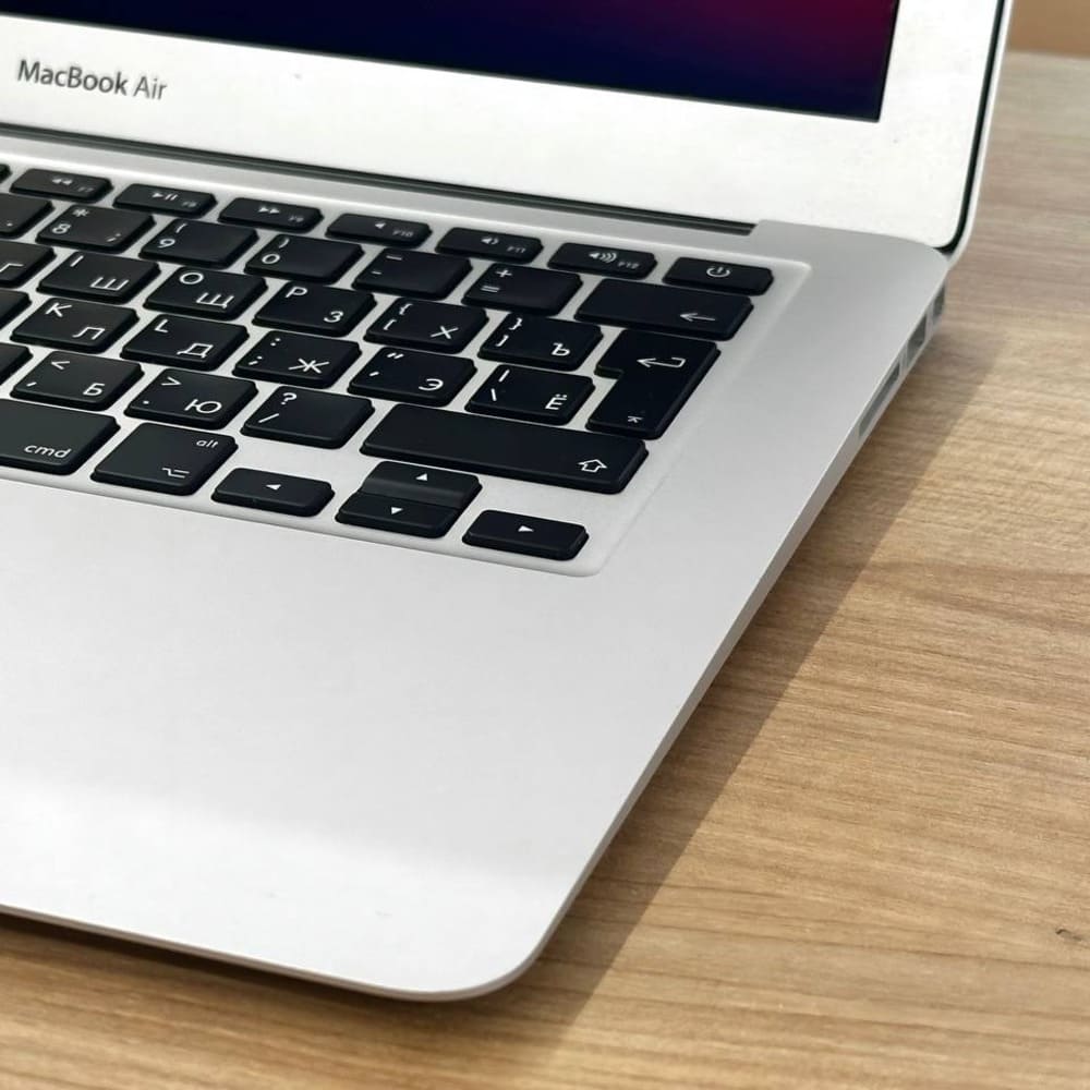 MacBook Air 13