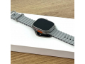 Apple Watch Ultra 49mm Titanium Case слайд 1